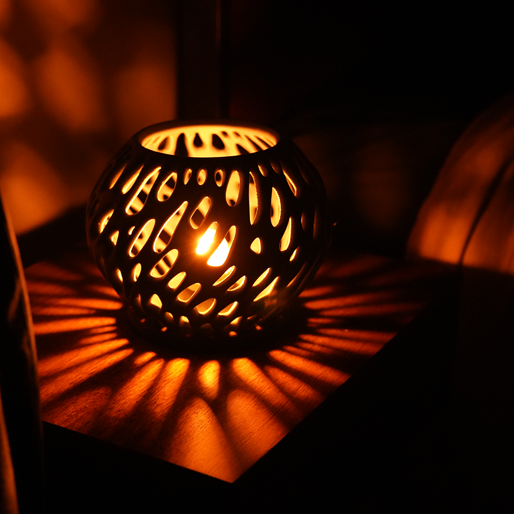 Vularic Lamp